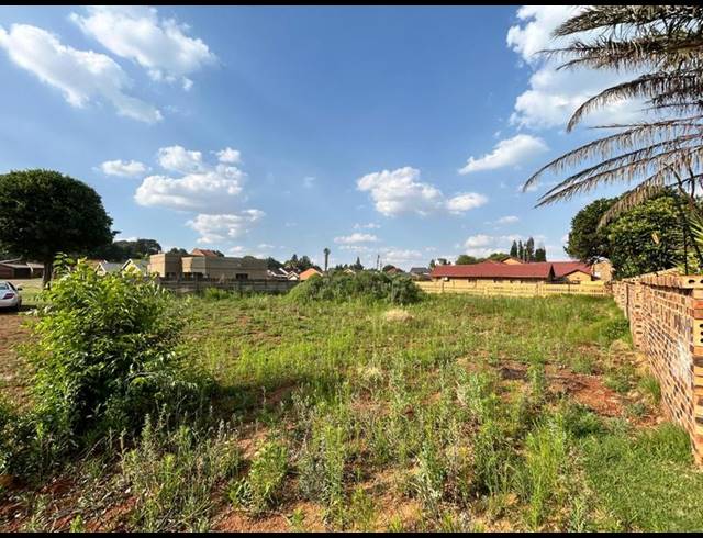 LAND FOR SALE IN BAKERTON